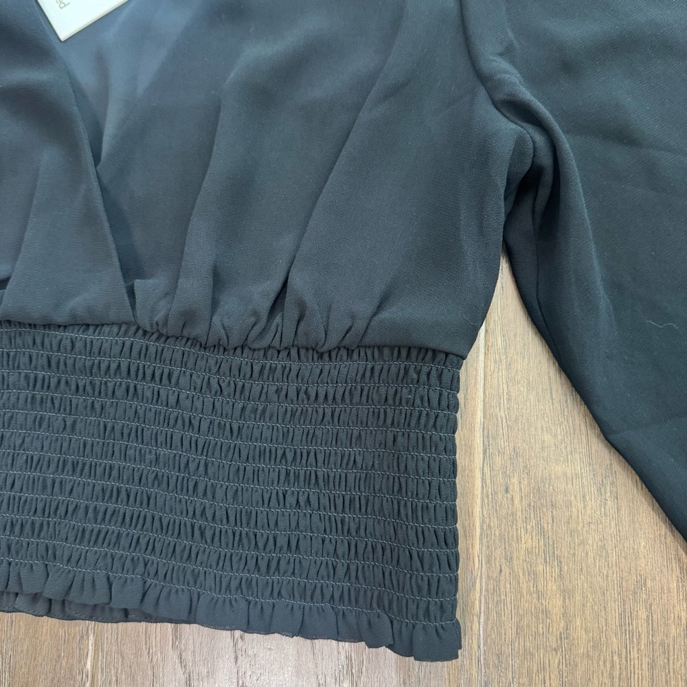NWT! Aritzia Wilfred Wistful Blouse - Black Puff Sleeve Cropped Boho Top - Picture 8 of 12